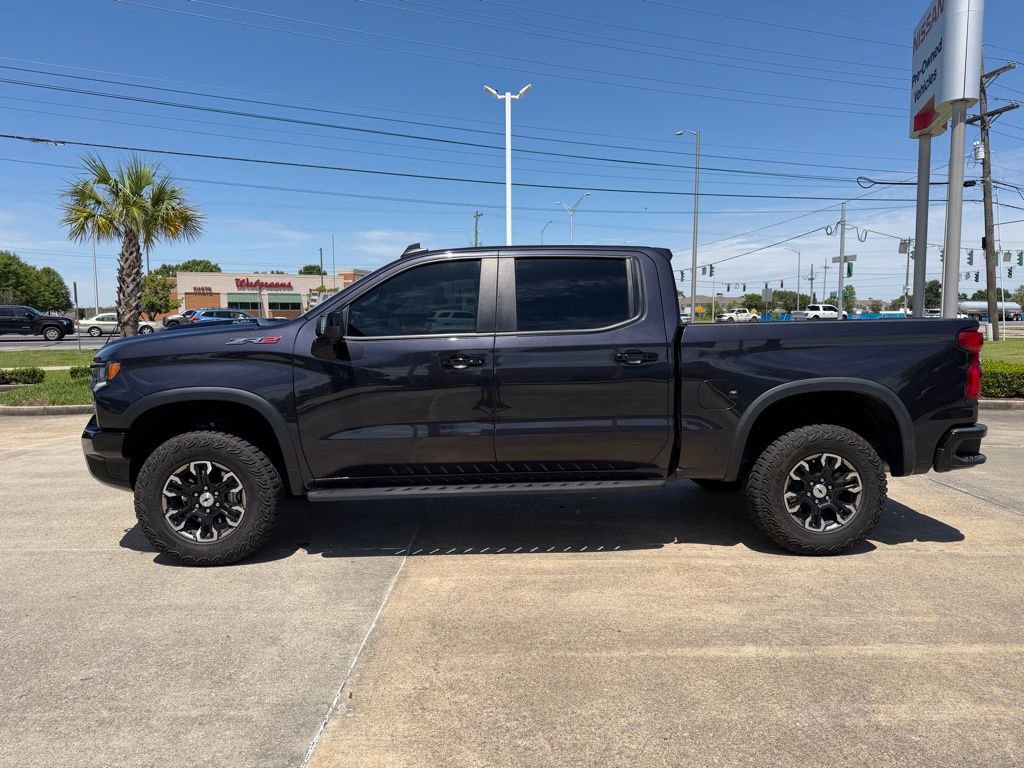 Used 2023 Chevrolet Silverado 1500 ZR2 image 2