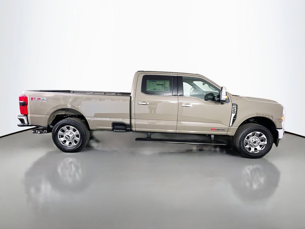 New 2026 Ford F350 Lariat AWD/4WD image 18