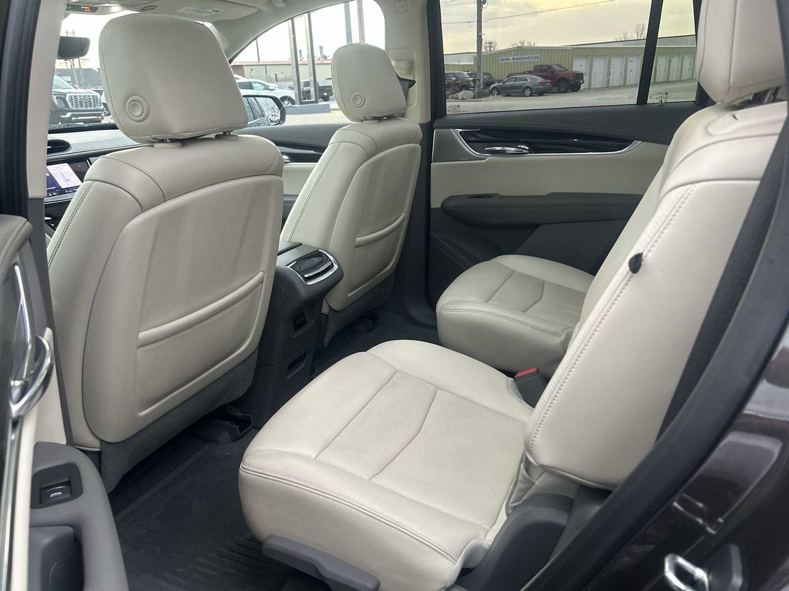 Used 2020 Cadillac XT6 Premium Luxury image 26