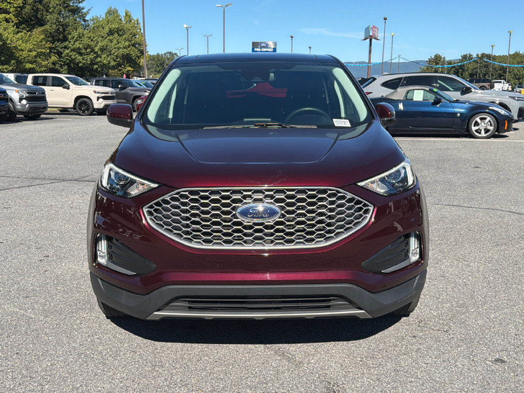 Used 2024 Ford Edge SEL w/ Convenience Package AWD/4WD image 2