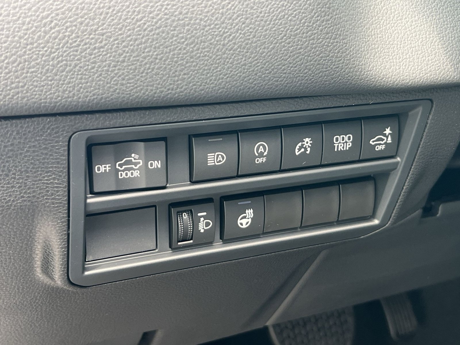 New 2026 Toyota Tundra Limited AWD/4WD image 22