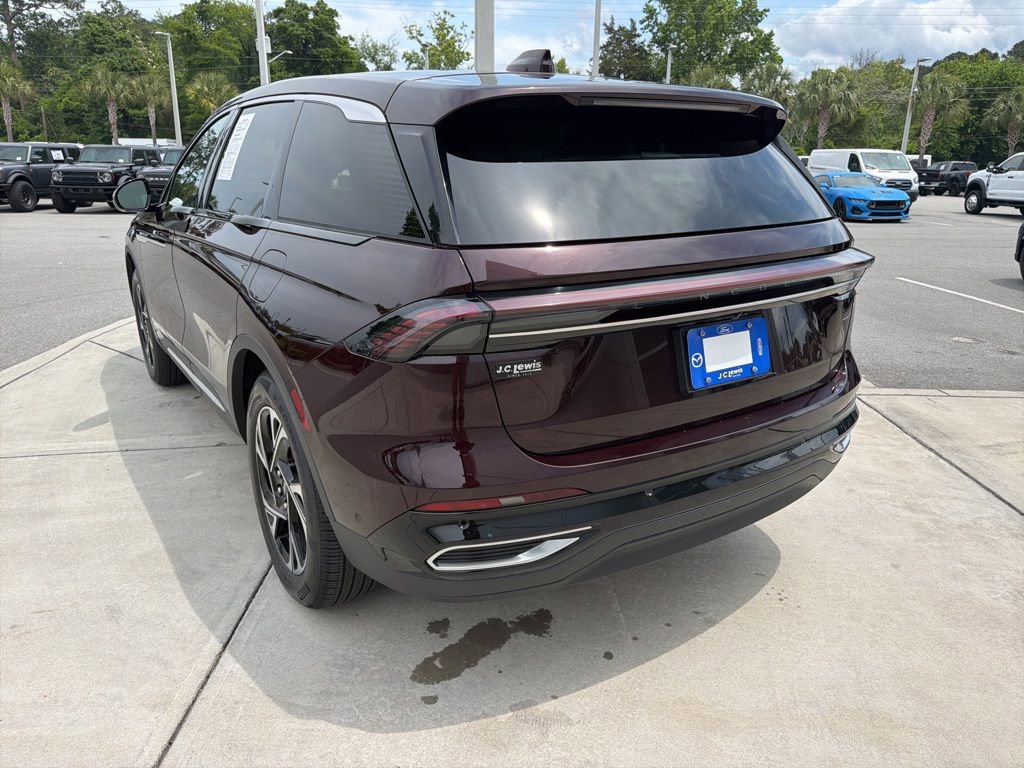 Used 2024 Lincoln Nautilus Premier w/ Equipment Group 102A AWD/4WD image 5