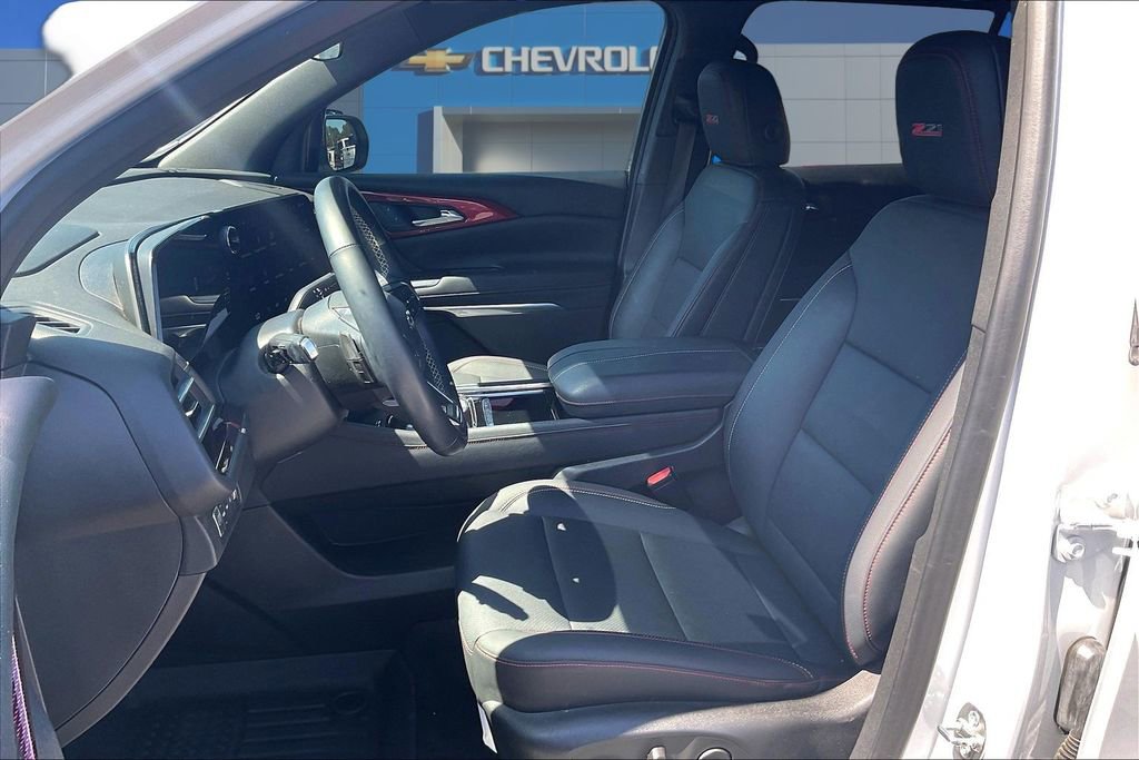 Used 2024 Chevrolet Traverse Z71 AWD/4WD image 21