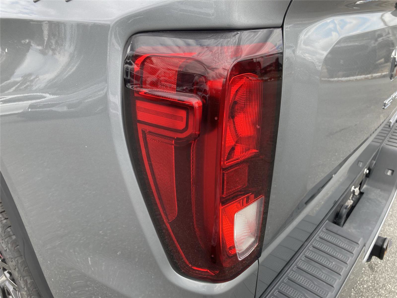 New 2026 GMC Sierra 1500 Elevation AWD/4WD image 32