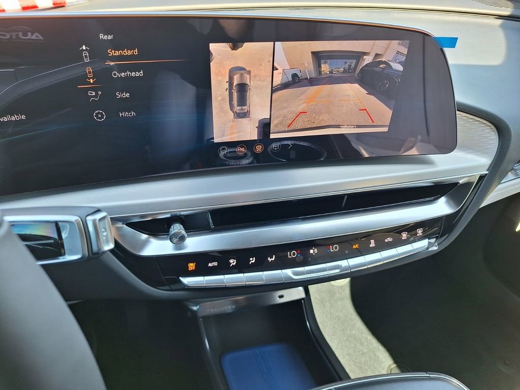 New 2026 Cadillac Lyriq Premium Sport w/ LPO, ONYX Package image 16