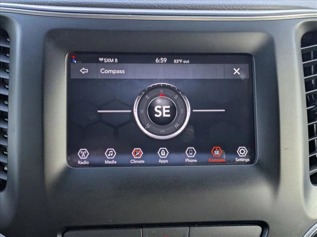 Used 2019 Jeep Cherokee Latitude Plus FWD image 16