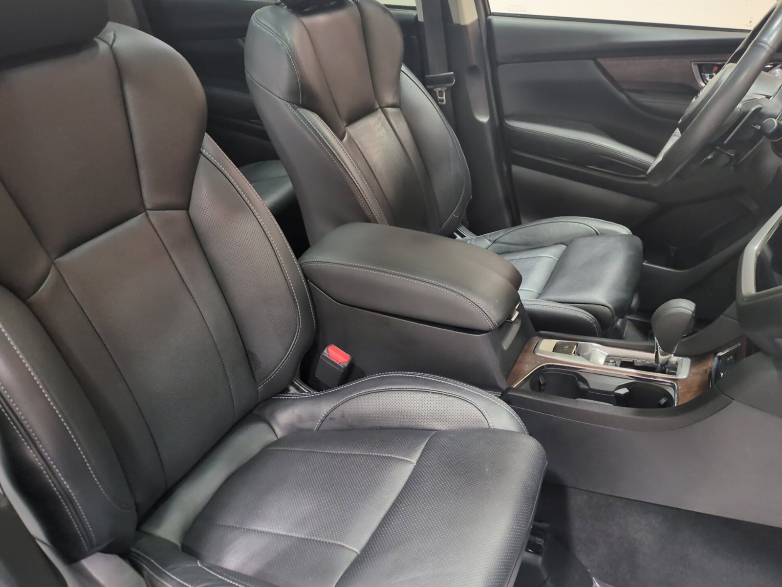 Used 2024 Subaru Ascent Touring AWD/4WD image 10
