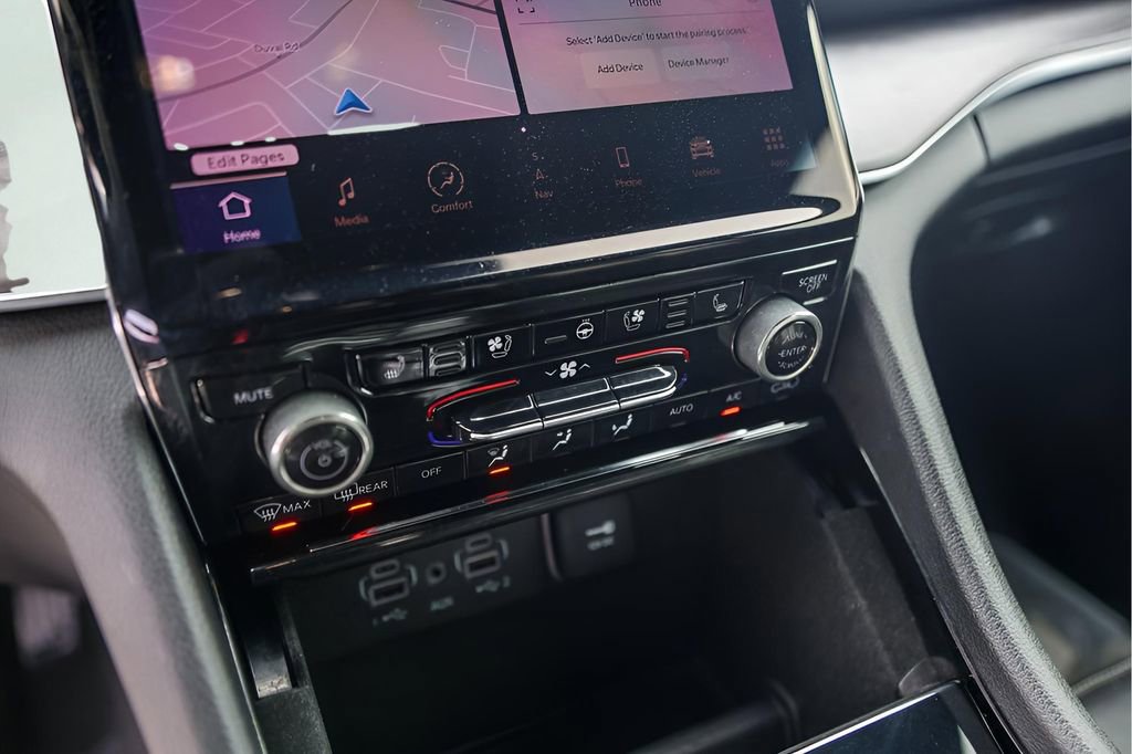 Used 2022 Jeep Grand Cherokee Overland image 22