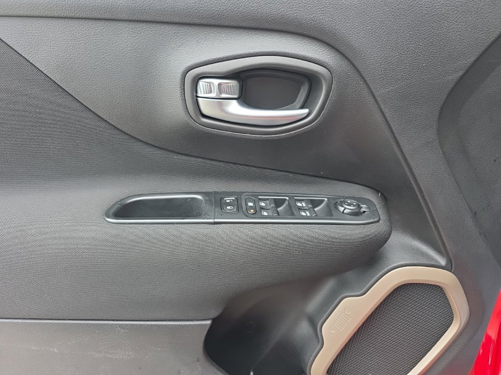 Used 2017 Jeep Renegade Sport w/ Power & Air Group AWD/4WD image 15