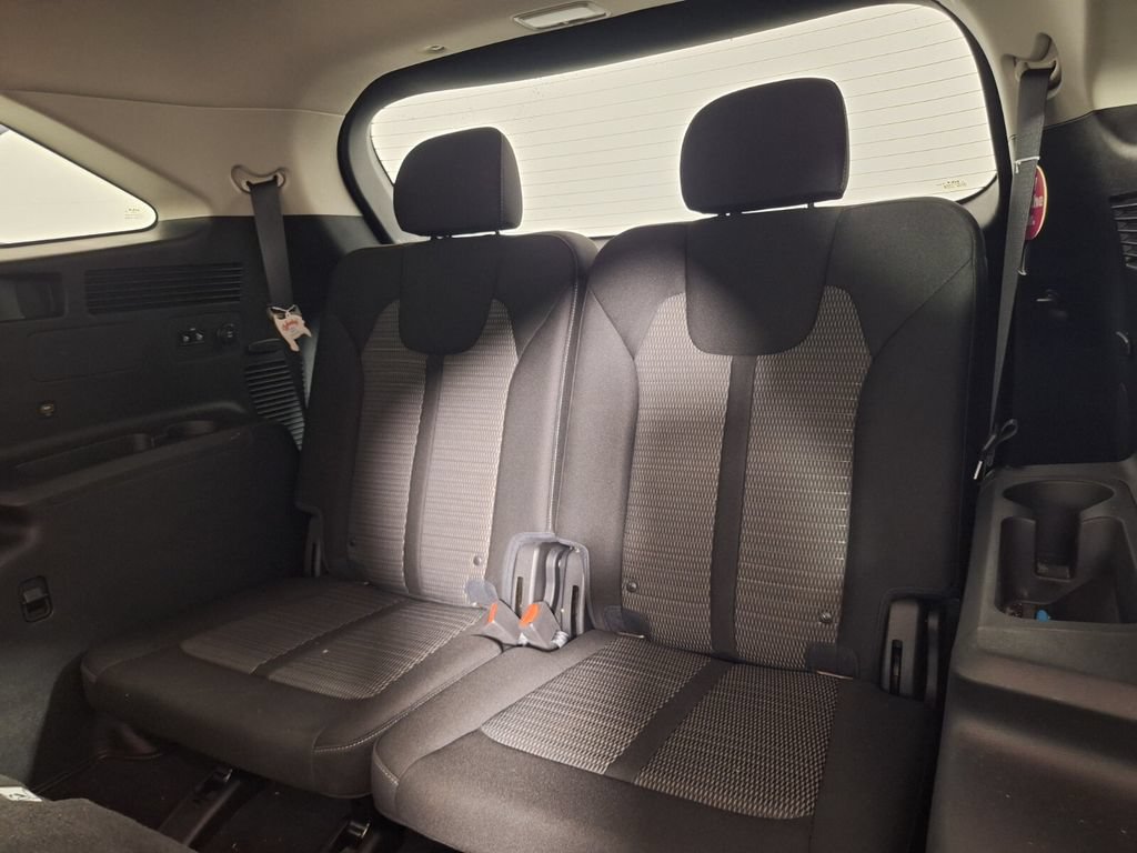 Used 2022 Kia Sorento LX FWD image 10