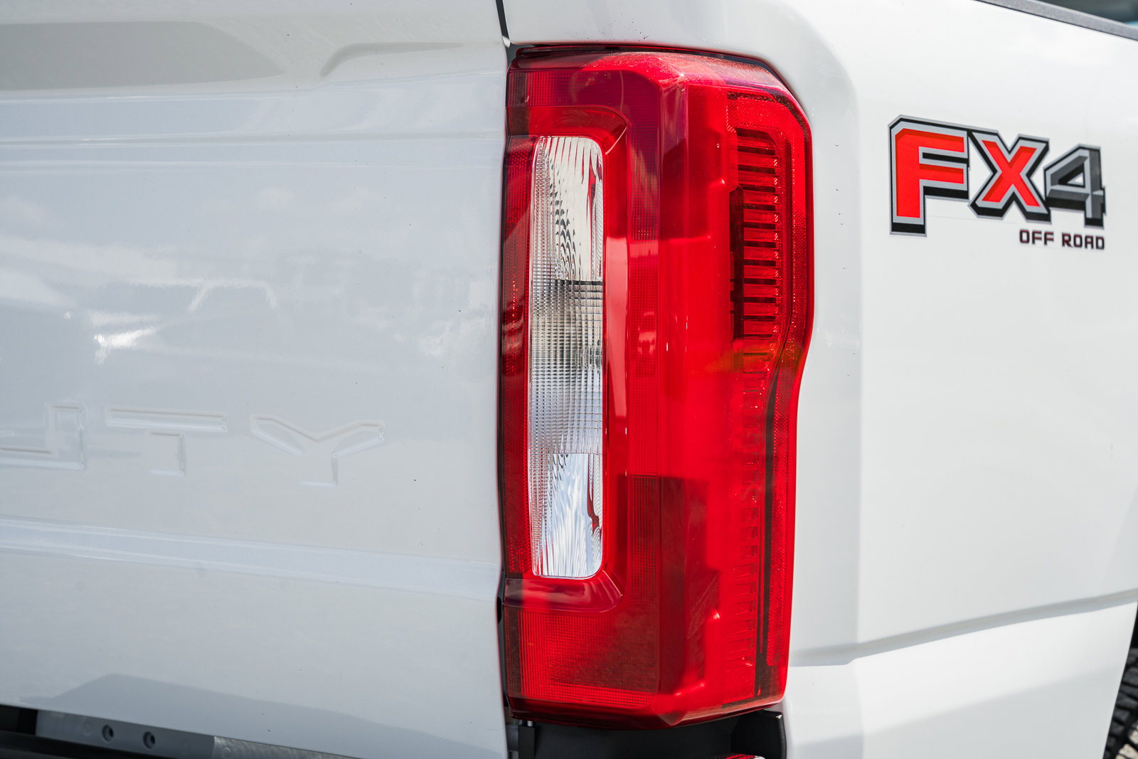 New 2026 Ford F350 XL w/ FX4 Off-Road Package image 8