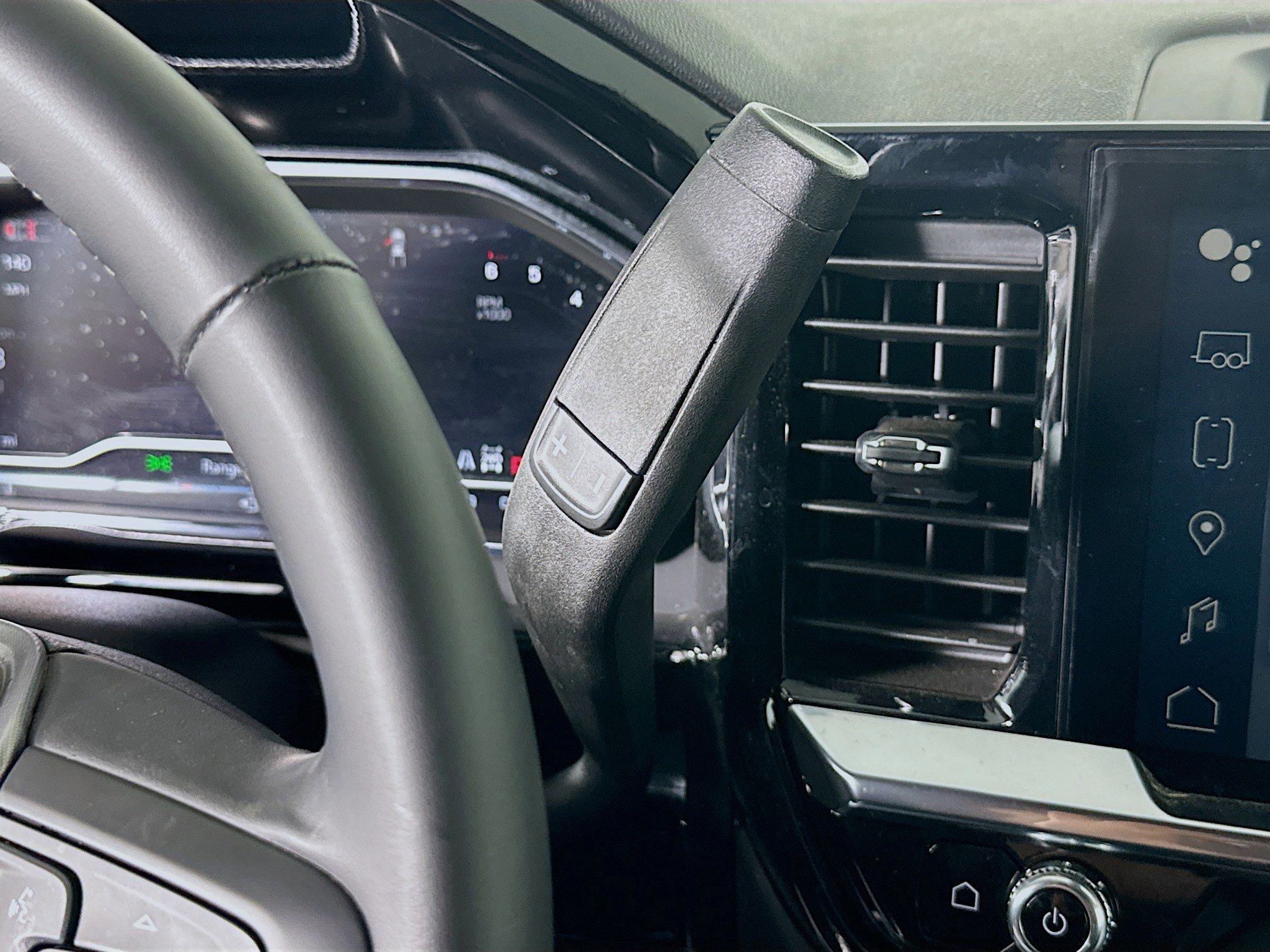 Used 2024 GMC Sierra 1500 Elevation image 24