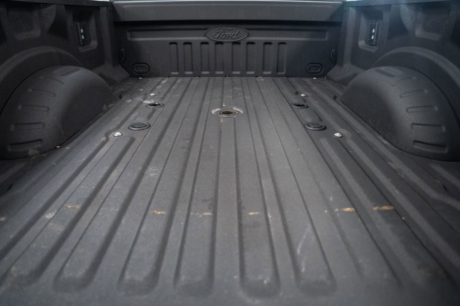 Used 2025 Ford F250 Lariat w/ Black Appearance Package image 23