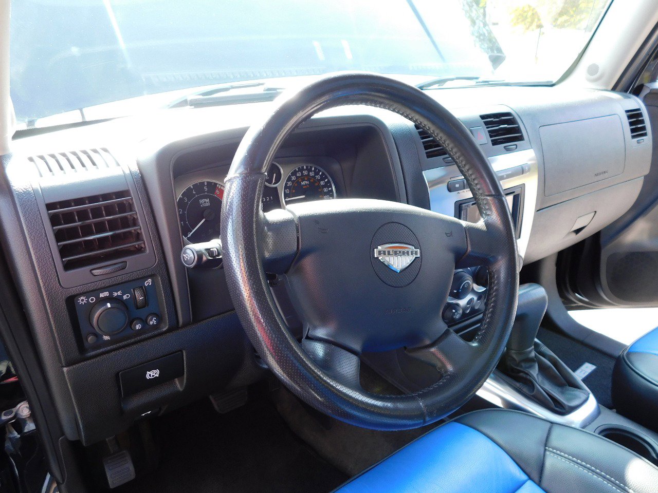 Used 2008 HUMMER H3 Alpha image 21