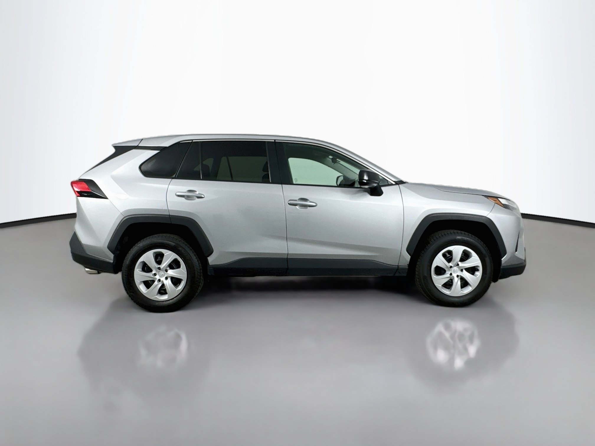Certified 2025 Toyota RAV4 LE AWD/4WD image 8