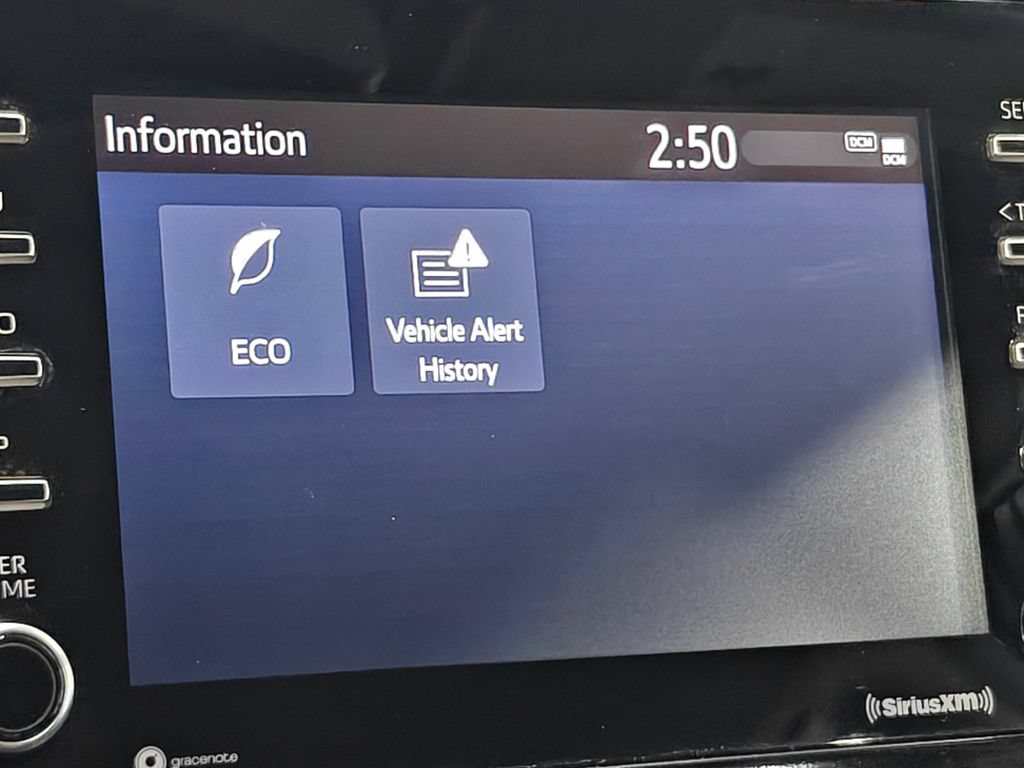 Used 2021 Toyota Camry SE FWD image 29