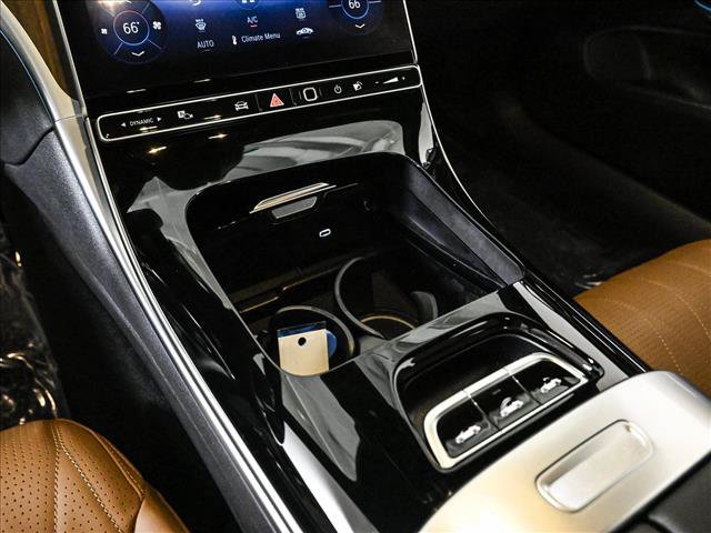 Used 2024 Mercedes-Benz CLE 300 4MATIC Cabriolet image 13
