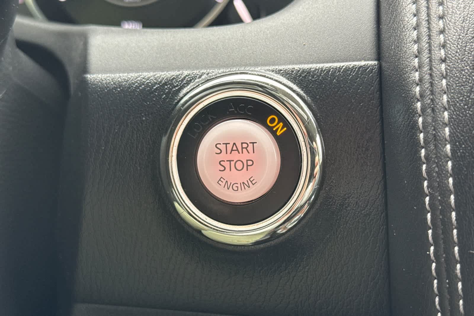 Used 2019 Nissan Armada SL w/ Premium Package AWD/4WD image 23