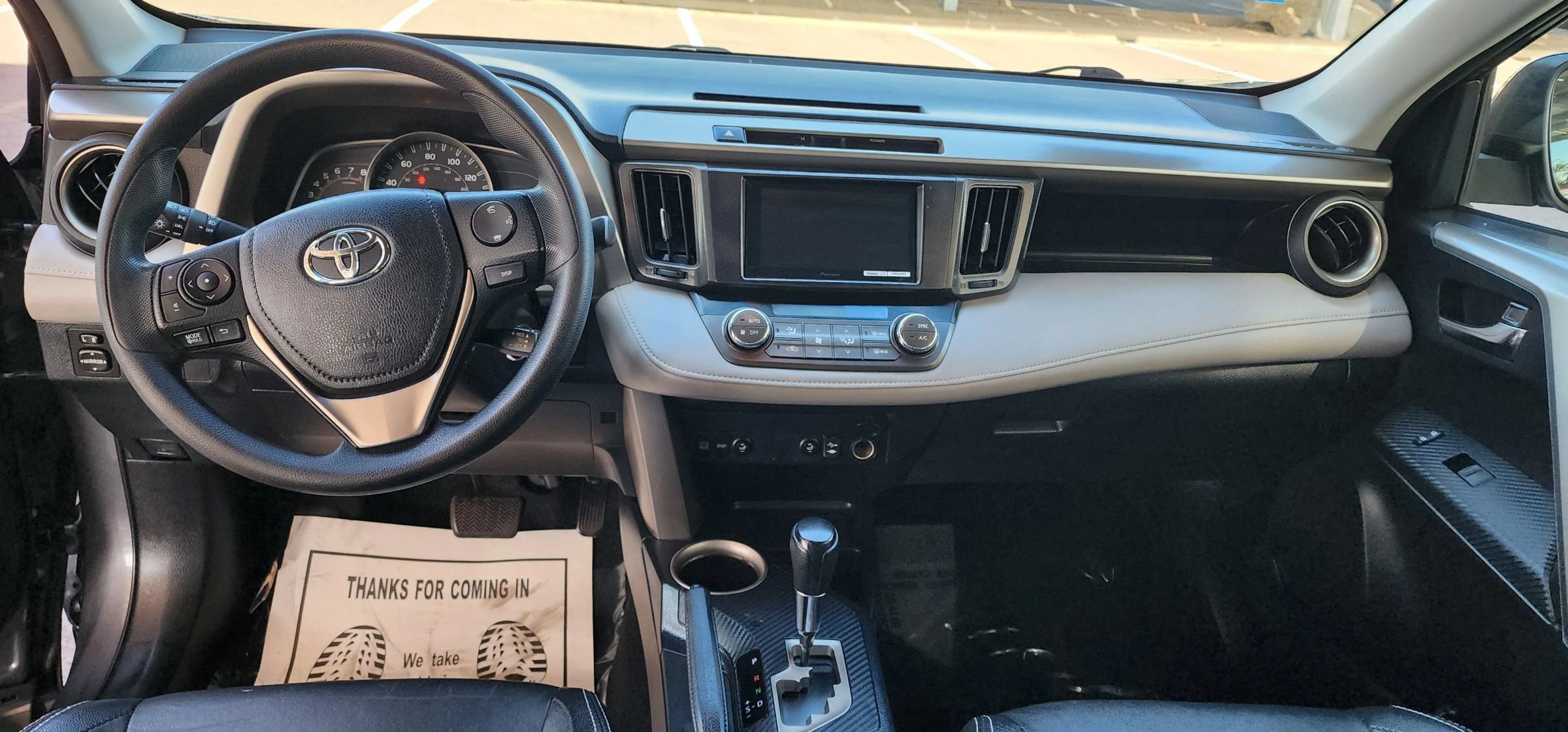 Used 2014 Toyota RAV4 XLE AWD/4WD image 13