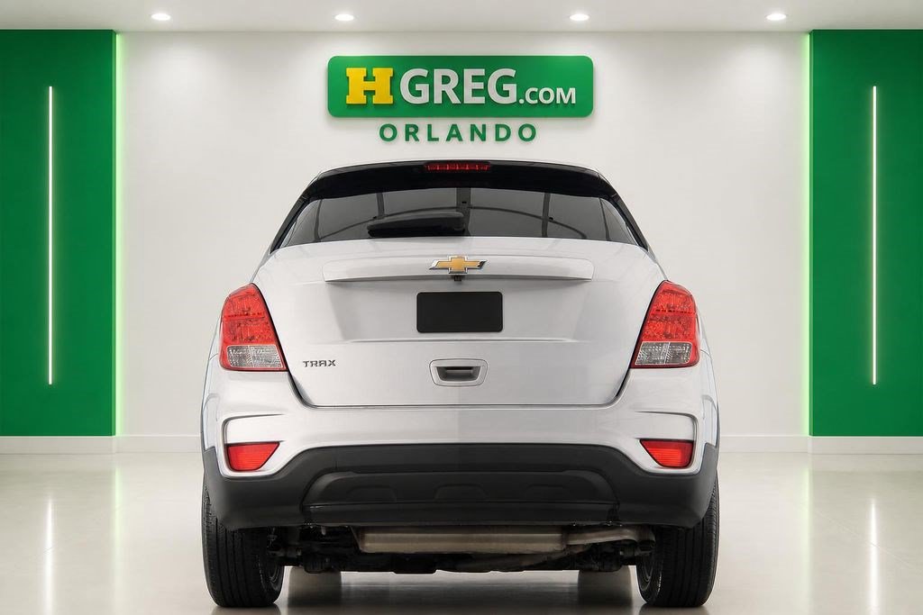 Used 2022 Chevrolet Trax LS w/ Tint and Cruise Package FWD image 8