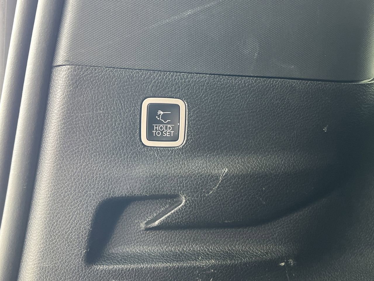 Used 2024 Jeep Wagoneer L Series II w/ Flexible Seating Group image 36