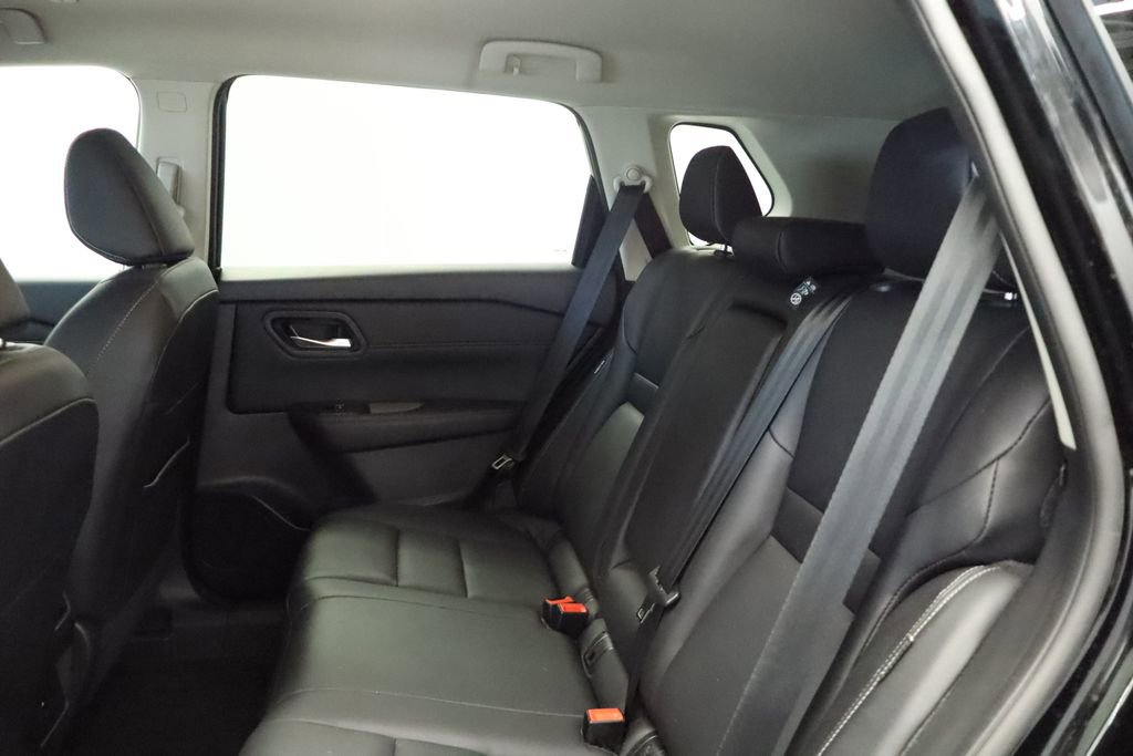 Used 2024 Nissan Rogue SL image 23