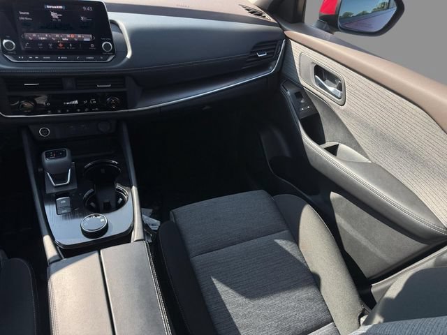 Certified 2023 Nissan Rogue SV AWD/4WD image 13