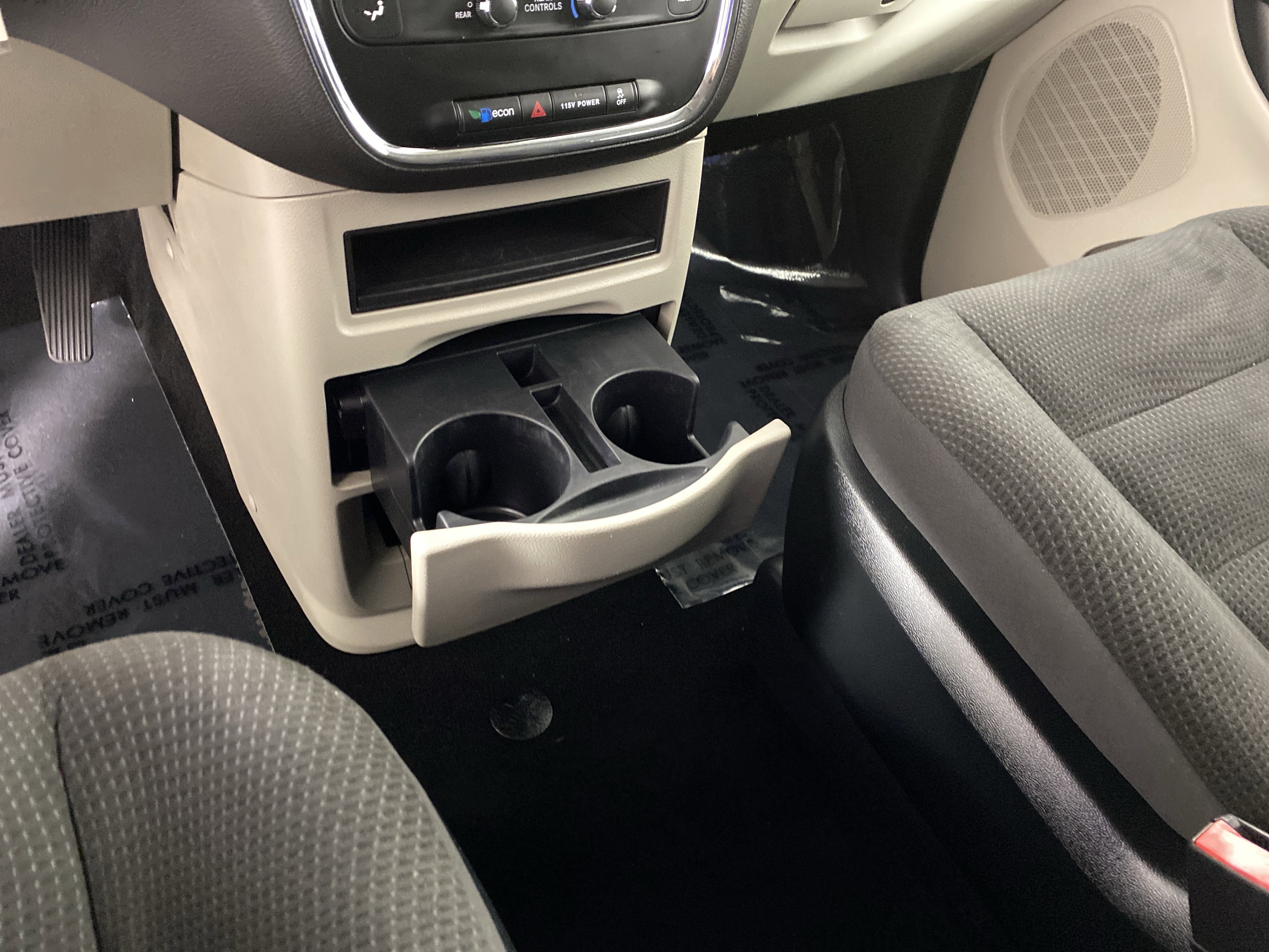 Used 2017 Dodge Grand Caravan SE w/ Power Window Group image 29