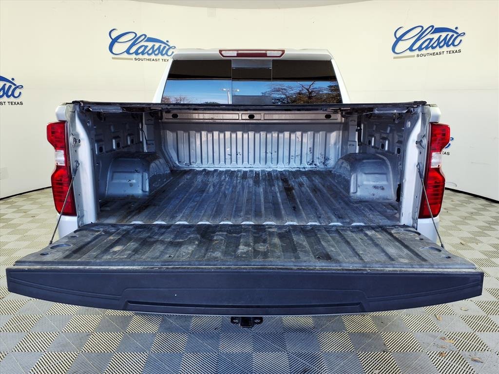 Used 2019 Chevrolet Silverado 1500 LT w/ Texas Edition image 5