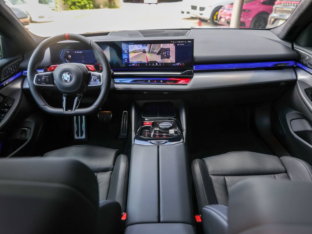 Used 2026 BMW M5 Touring AWD/4WD image 34