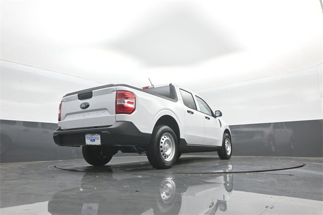 New 2025 Ford Maverick XL image 31