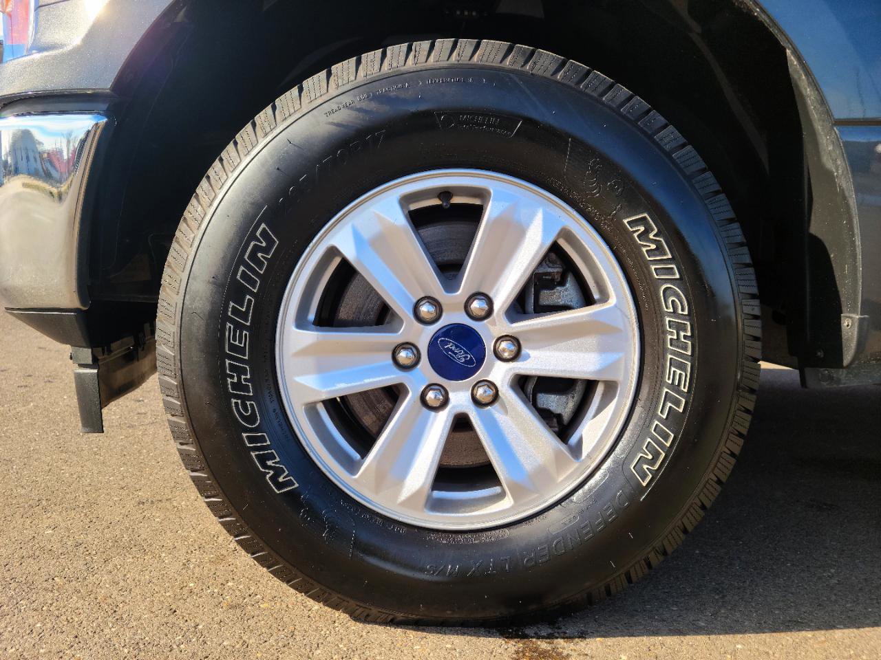 Used 2019 Ford F150 XLT w/ Equipment Group 301A Mid image 17