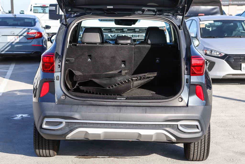 Used 2021 Kia Seltos EX AWD/4WD image 24