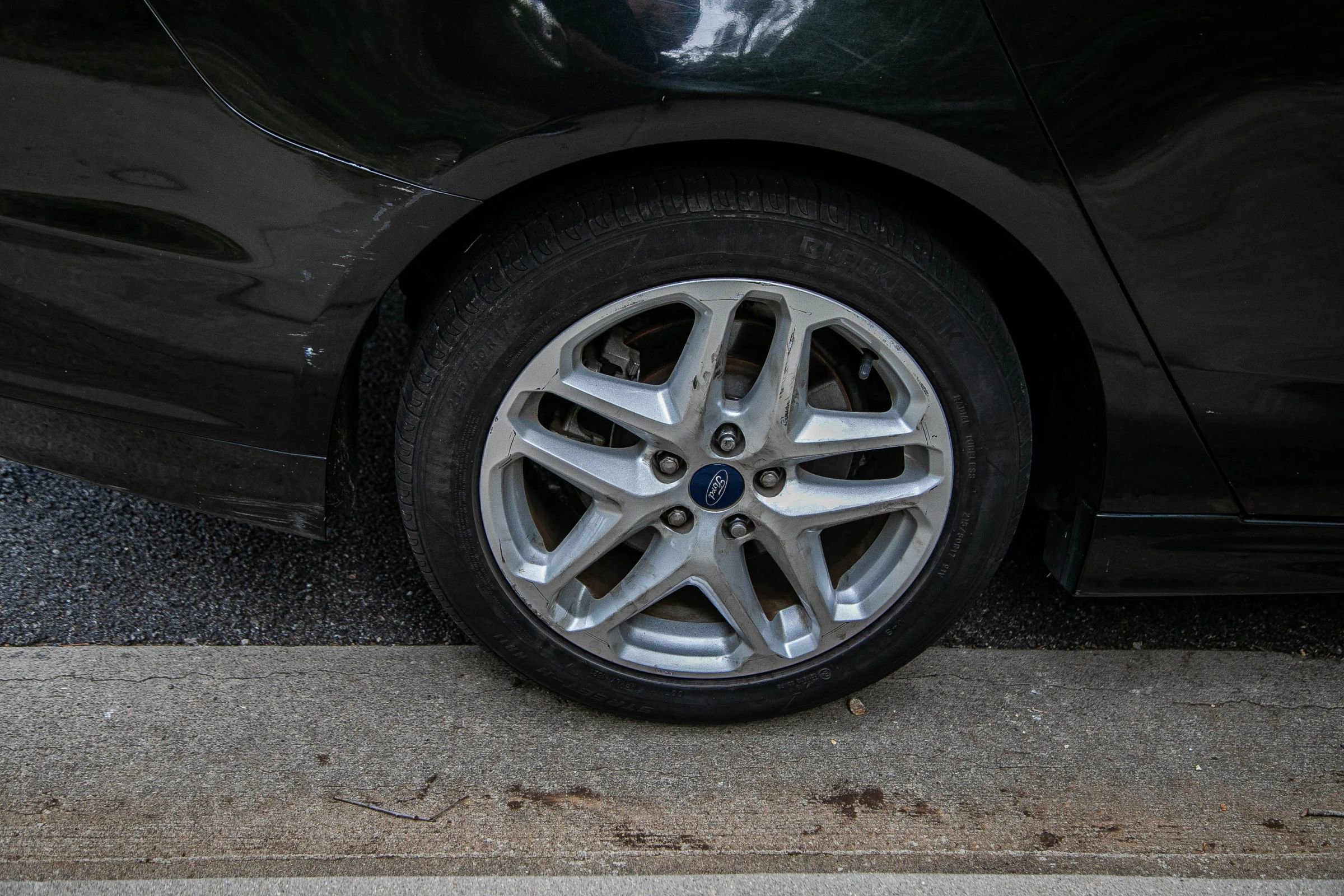 Used 2014 Ford Fusion SE image 13