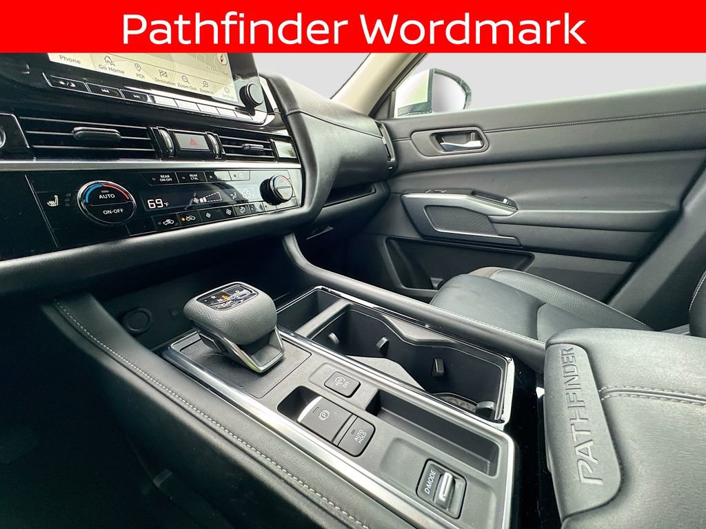 Used 2023 Nissan Pathfinder SL w/ Black Appearance Package FWD image 16