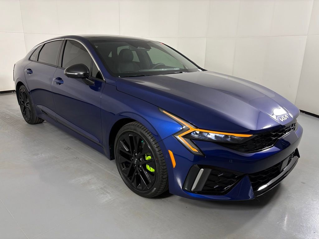 New 2026 Kia K5 GT image 2