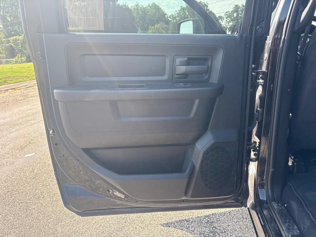 Used 2024 RAM 3500 Tradesman AWD/4WD image 16