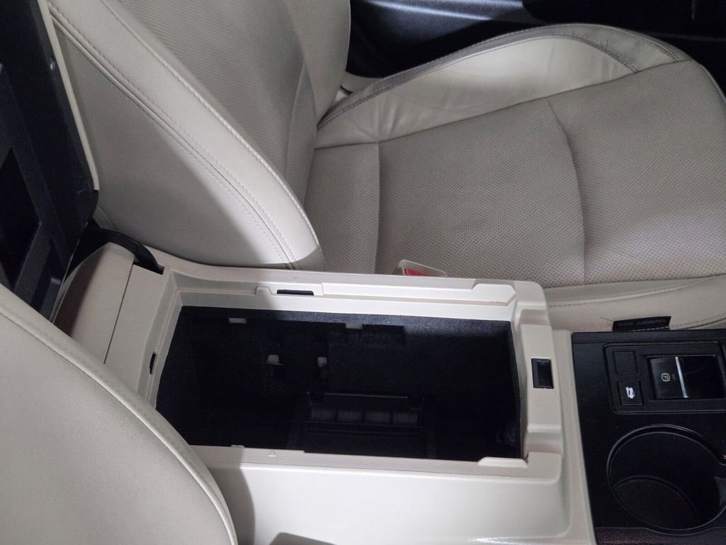 Used 2015 Subaru Legacy 2.5i Limited image 17