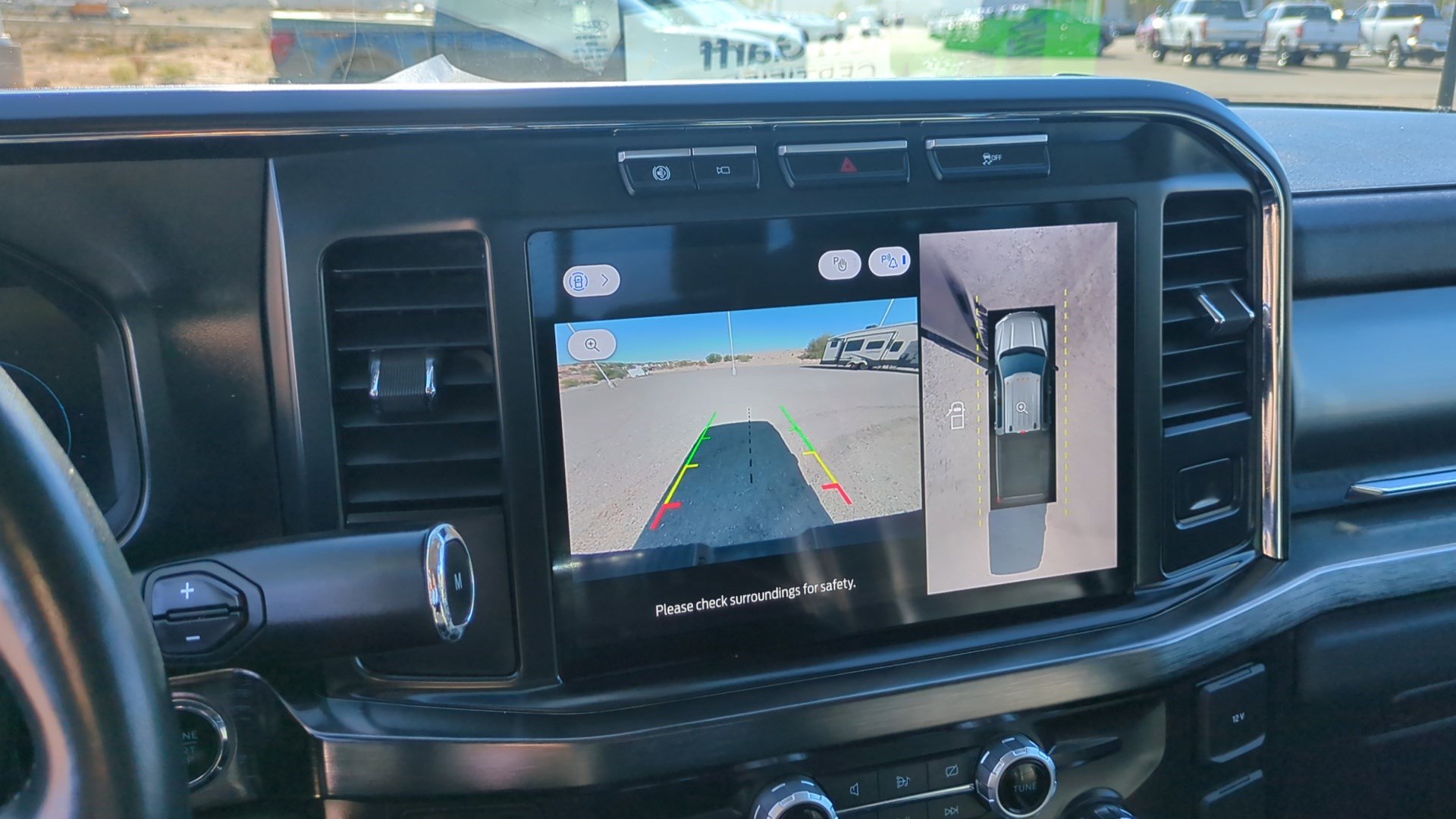 Used 2024 Ford F350 Lariat image 22