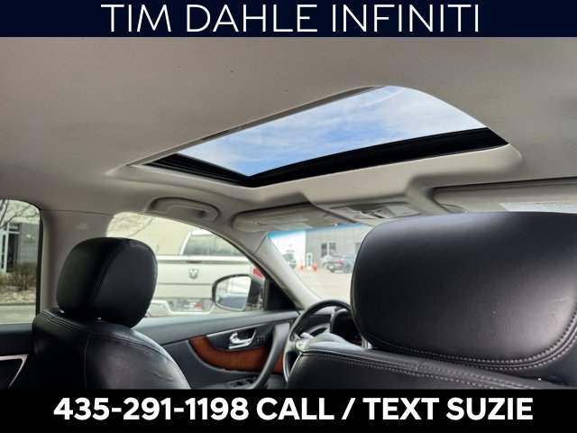 Used 2010 INFINITI FX35 AWD w/ Navigation Pkg image 17