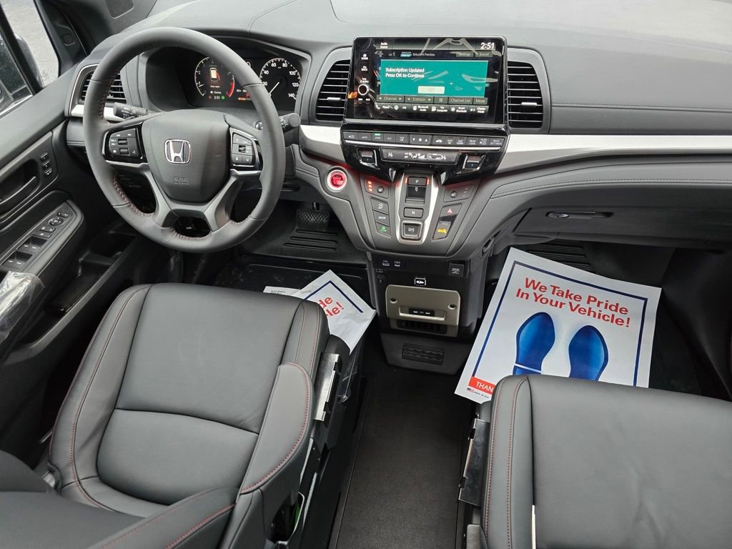 Used 2025 Honda Odyssey Sport-L image 24