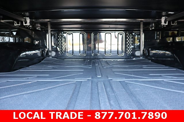 Used 2025 Jeep Gladiator Willys image 16