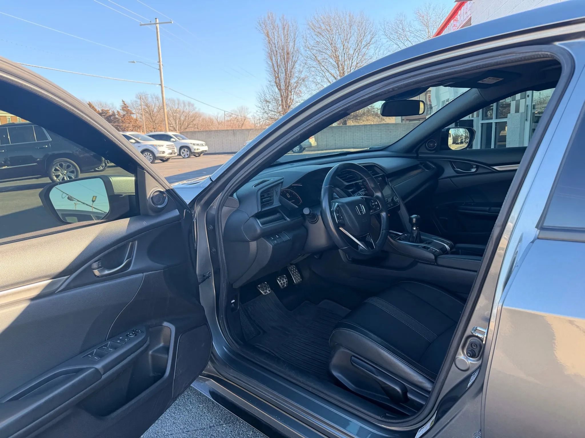 Used 2020 Honda Civic Sport image 11