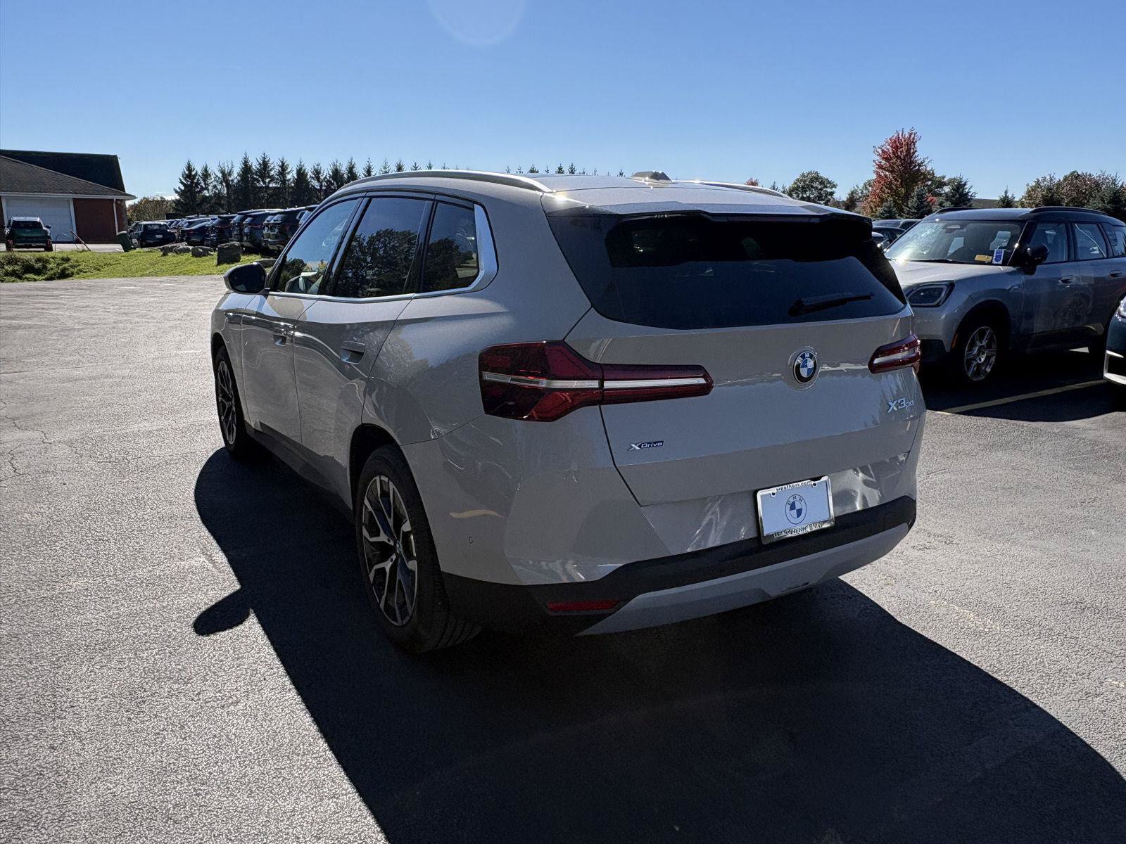 New 2026 BMW X3 xDrive30i w/ Premium Package AWD/4WD image 5