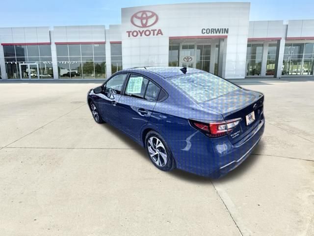Used 2025 Subaru Legacy Premium AWD/4WD image 39