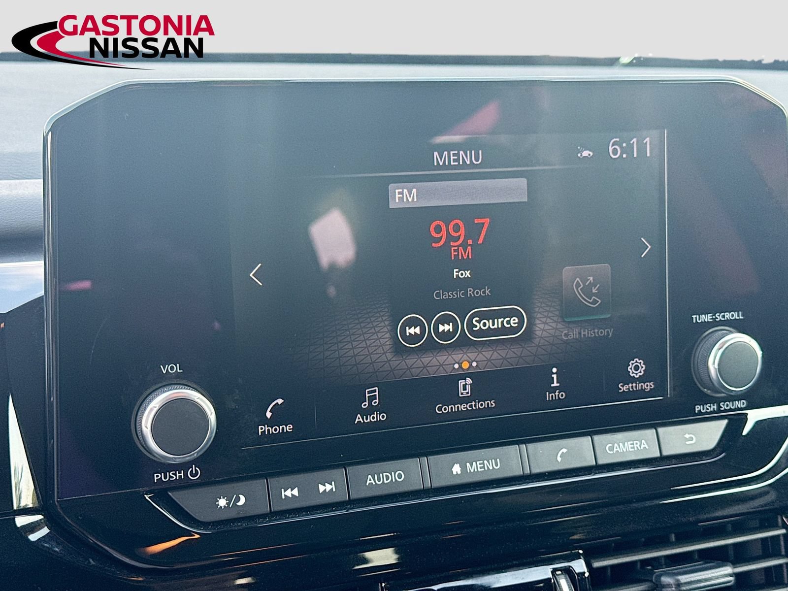 Used 2024 Nissan Pathfinder SV AWD/4WD image 19