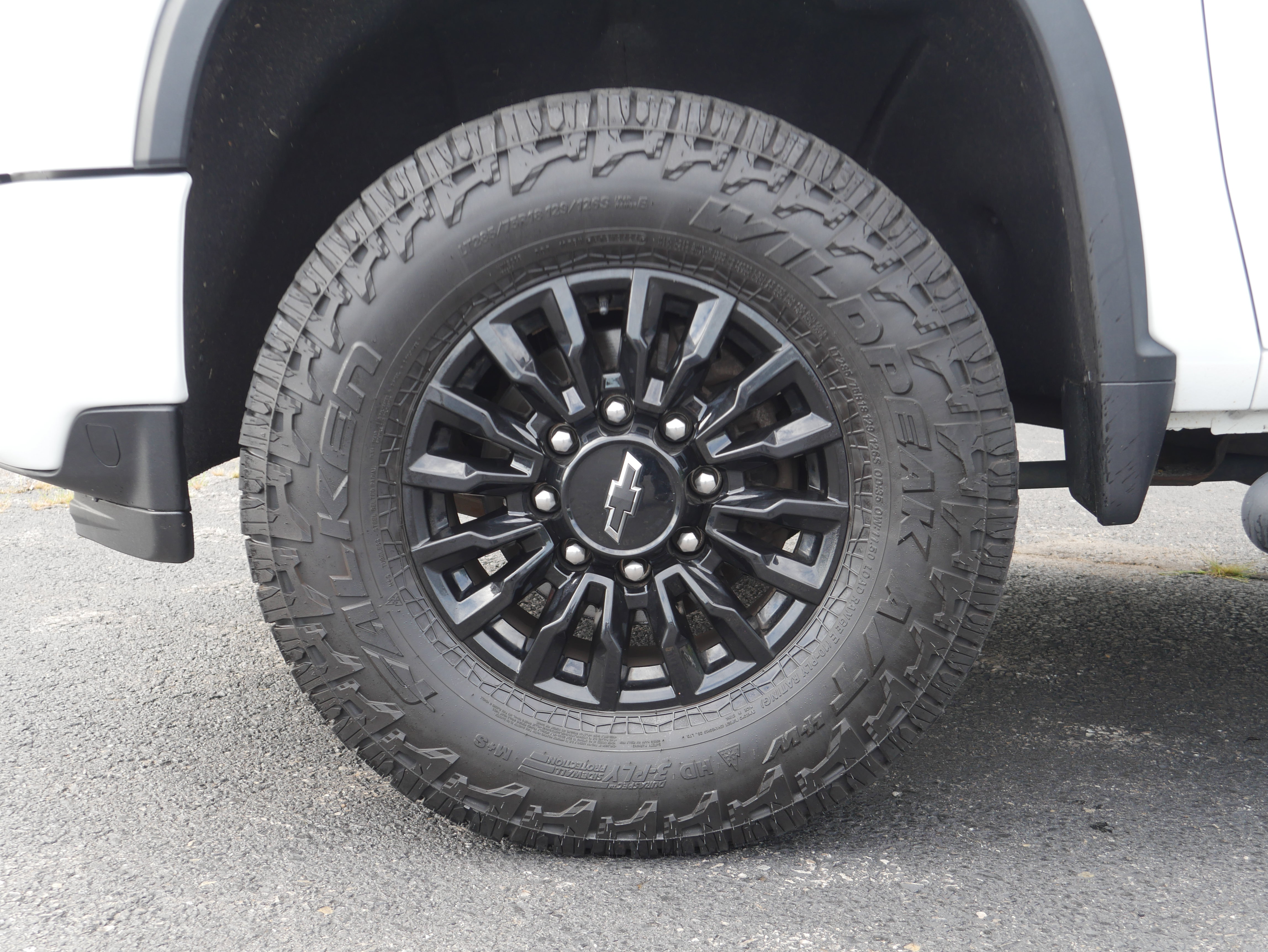 Certified 2023 Chevrolet Silverado 2500 LTZ w/ LTZ Plus Package AWD/4WD image 12