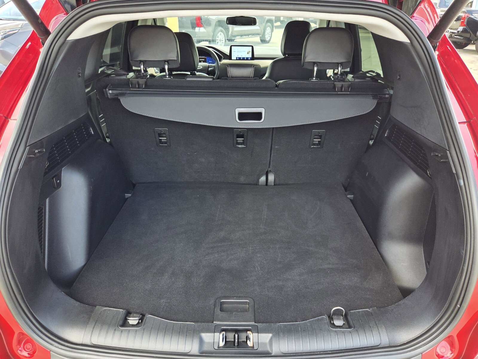 Used 2022 Ford Escape Titanium w/ Titanium Elite Package image 9