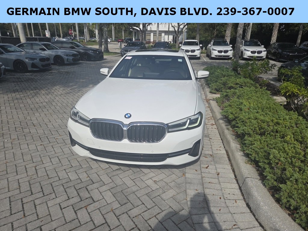 Certified 2023 BMW 540i image 3