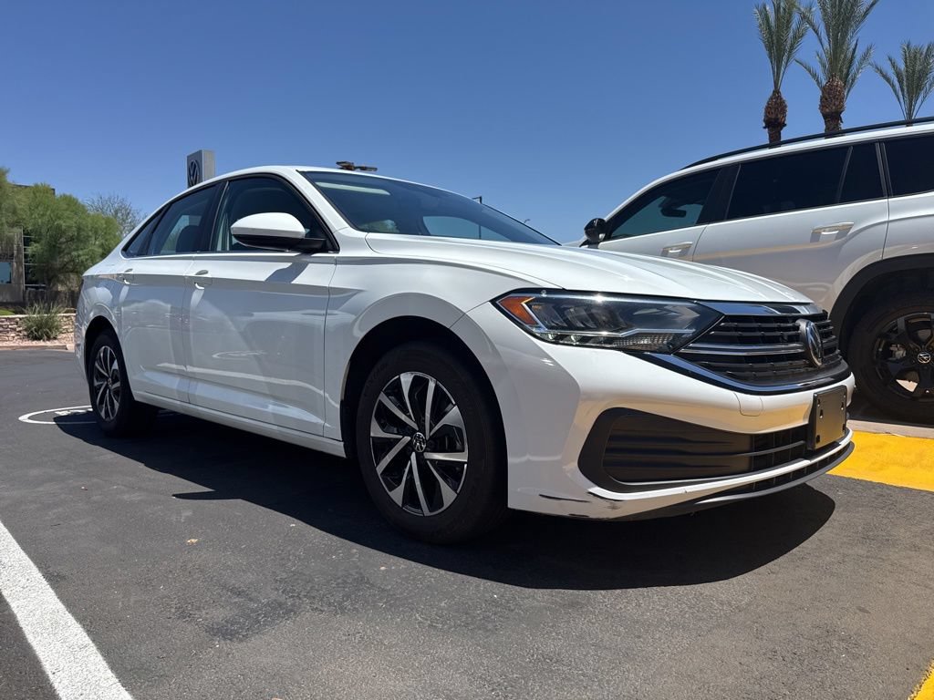 Certified 2024 Volkswagen Jetta S FWD image 3